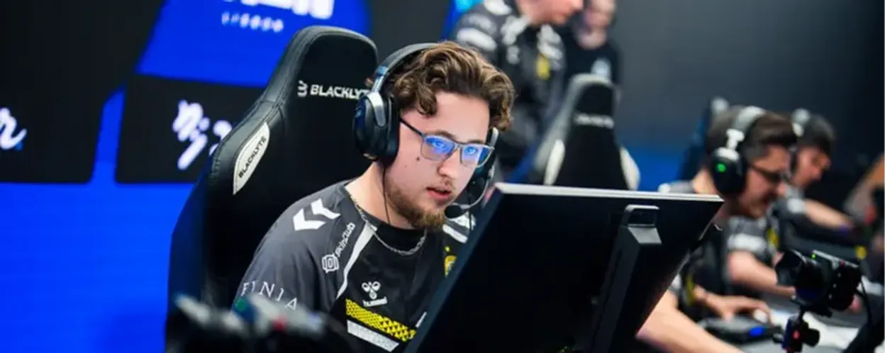 CS:GO Major赛程公布：参赛名额分配调整、预选赛体系更新与赛事奖金池优化，推动全球均衡发展